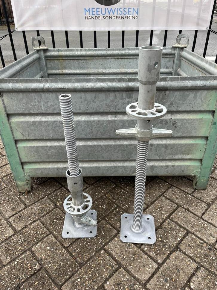 Allround steiger voetstuk/voet stuk 0.20M NIEUW, Doe-het-zelf en Verbouw, Steigers, Nieuw, Gevelsteiger, 5 meter of hoger, Ophalen