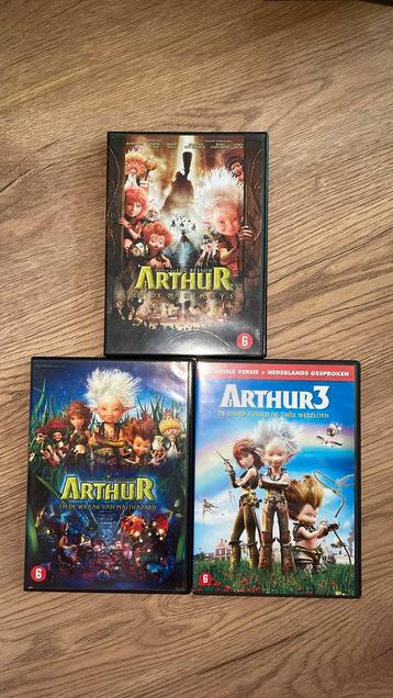 Arthur 1, 2 en 3 van Luc Besson: Léon en The Fifth Element. beschikbaar voor biedingen