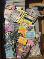 Rond 2000 pokemon kaarten collectie -, Ophalen of Verzenden, Zo goed als nieuw, Meerdere kaarten