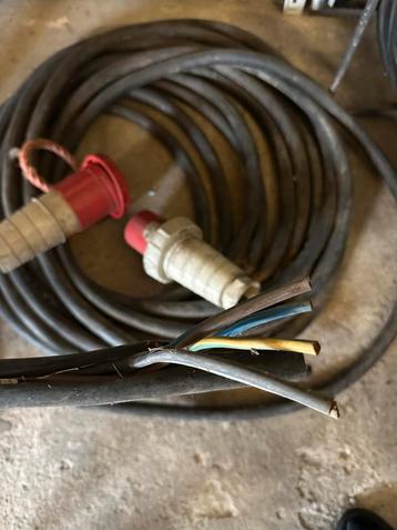Kabel 20m 5x6mm beschikbaar voor biedingen