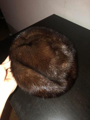 Vintage 50s 60s Nerts Bont Hoed Mink Fur Hat beschikbaar voor biedingen