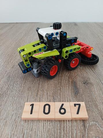 Lego Techinc Mini Claas 42102 beschikbaar voor biedingen