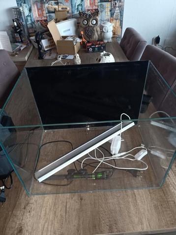 Aquarium te koop beschikbaar voor biedingen