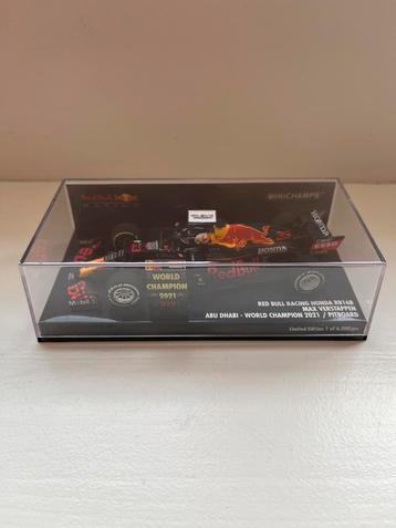 Red Bull Racing Honda RB16B Max Verstappen WC 2021 Abu Dhabi beschikbaar voor biedingen