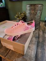 Ted baker  sneakers NIEUW, Kleding | Dames, Schoenen, Nieuw, Sneakers of Gympen, Ophalen