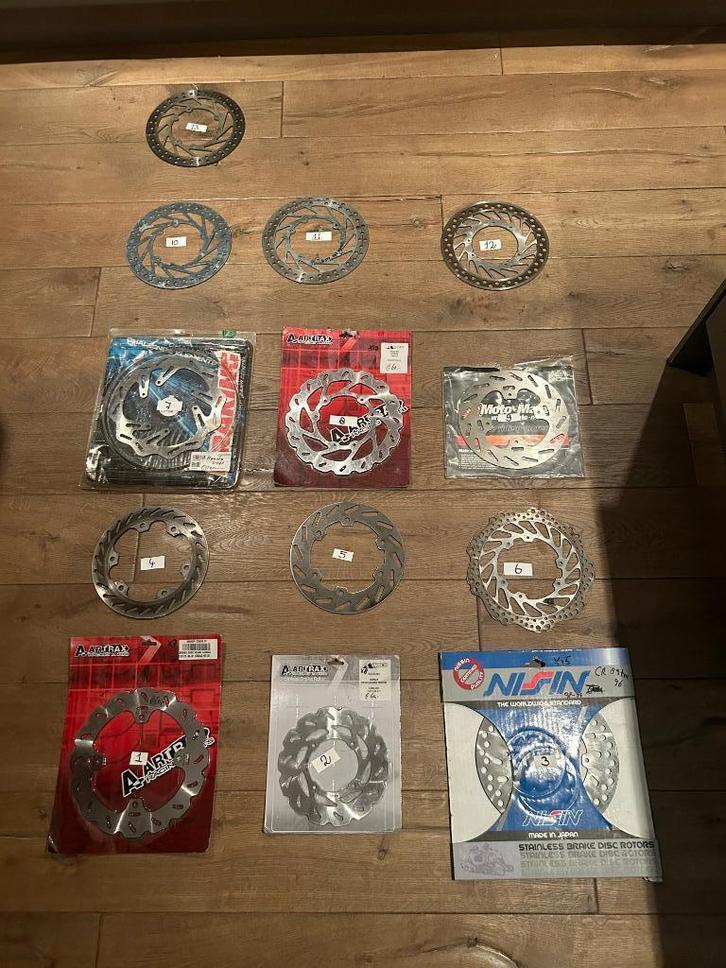 Honda remschijf voor / achter CR/CRF, Motoren, Tuning en Styling, Ophalen of Verzenden