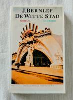 J. Bernlef - De witte stad, Gelezen, Ophalen of Verzenden, Nederland, J. Bernlef