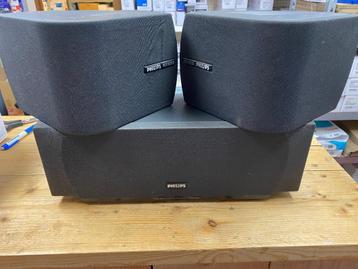 Philips centre speaker en 2 surround speakers beschikbaar voor biedingen