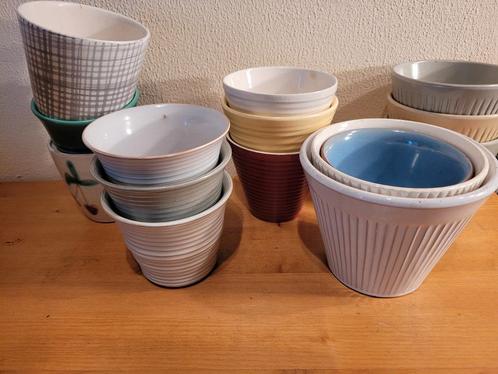 bloempotje potje bloempotjes vintage retro 3 voor 17,5 euro, Tuin en Terras, Bloempotten, Zo goed als nieuw, Aardewerk, Binnen