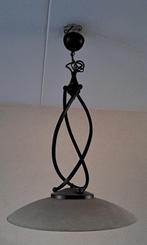 zware kwaliteit hanglamp bruin metaal met beige glazen kap, Huis en Inrichting, Ophalen of Verzenden, Glas, Minder dan 50 cm