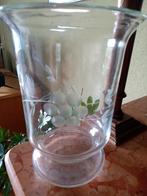 Glazen vaas ,geslepen motief, Huis en Inrichting, Ophalen of Verzenden, Overige kleuren, Glas, Minder dan 50 cm