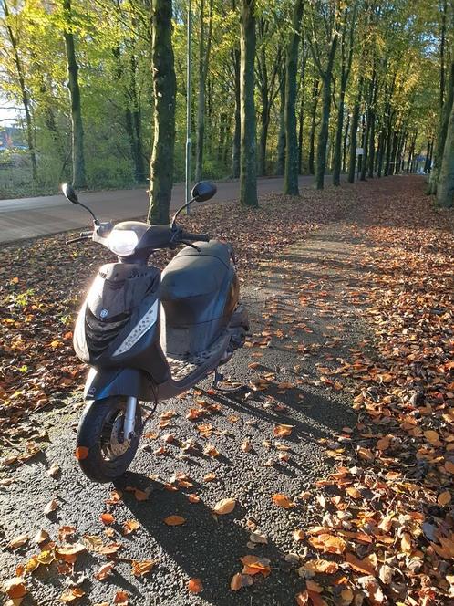 Blauw kenteken, Fietsen en Brommers, Scooters | Piaggio, Gebruikt, Overige modellen, Ophalen