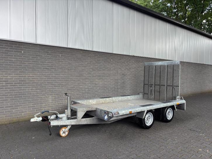Hapert Indigo 3000 KG machinetransporter met lange oprijkep!, Auto diversen, Aanhangers en Bagagewagens, Gebruikt, Ophalen of Verzenden