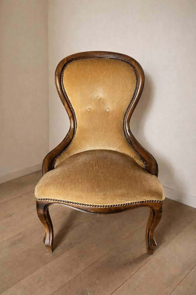 Antiek / vintage fauteuil – houten frame & fluweel, Antiek en Kunst, Antiek | Meubels | Stoelen en Banken, Ophalen