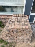 Gratis af te halen: Kinderkopjes & Klinkers Eindhoven, Ophalen, Gebruikt, Klinkers, 10 m² of meer