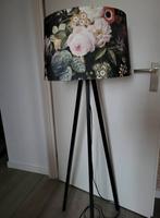 Leuke vloerlamp incl. kap, Huis en Inrichting, Ophalen