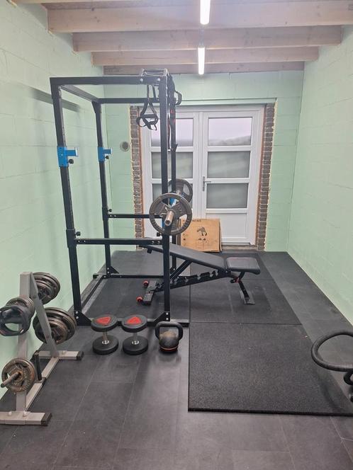 Home gym: powercage, 100kg halter, dumbells 16kg, etc, Sport en Fitness, Fitnessmaterialen, Gebruikt, Ophalen