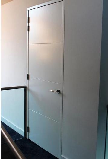 Freeslijn binnendeur met kozijn HF01 Wanddikte 7/10 cm beschikbaar voor biedingen