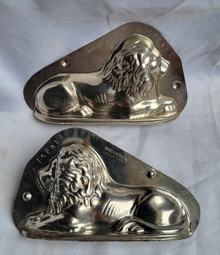 Oude chocoladevorm: LEEUW  (Merk: DARCHAMBEAU CHARLEROI), Antiek en Kunst, Curiosa en Brocante, Ophalen of Verzenden