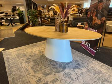 Eettafel Lars ovaal Modern 200cm wit/Goud Direct/Leverbaar beschikbaar voor biedingen