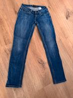 Levi's spijkerbroek maat S, Kleding | Dames, Spijkerbroeken en Jeans, Ophalen of Verzenden, Zo goed als nieuw, Blauw, W27 (confectie 34) of kleiner