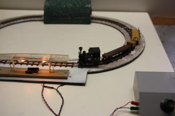 Egger-Bahn set 5001 met rails (Loc met 3 wagons en trafo)  beschikbaar voor biedingen