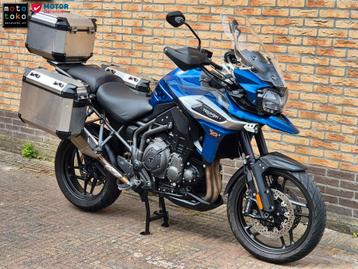 Rijk uitgeruste Triumph Tiger Explorer 1200 XRT  beschikbaar voor biedingen