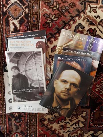 Jaarbrochures v/h Residentie Orkest (onder Jaap van Zweden) beschikbaar voor biedingen