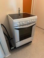 Inductie fornuis te koop, Witgoed en Apparatuur, Fornuizen, Ophalen, 4 kookzones, Zo goed als nieuw, Inductie