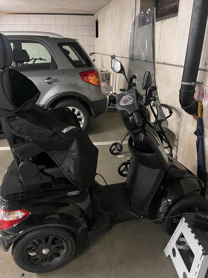 Scootmobiel IVA s 1000 zwart 4 wielen, Diversen, Brommobielen en Scootmobielen, Zo goed als nieuw, Overige merken, 46 km of meer