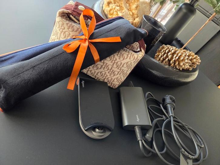 Dyson Corrale stijltang aber silk nieuw, Sieraden, Tassen en Uiterlijk, Uiterlijk | Haarverzorging, Nieuw, Krultang of Stijltang