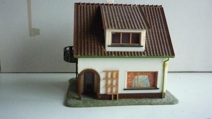 Heel mooi huisje in  H0, Hobby en Vrije tijd, Modeltreinen | H0, Zo goed als nieuw, Brug, Tunnel of Gebouw, Gelijkstroom, Lima