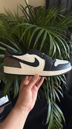 Nike Air Jordan 1 low Mocha Maat 41, Kleding | Heren, Schoenen, Overige kleuren, Nieuw, Ophalen of Verzenden, Sneakers of Gympen