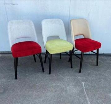 50 stuks Luxe horeca restaurant kantine cafe stoelen beschikbaar voor biedingen