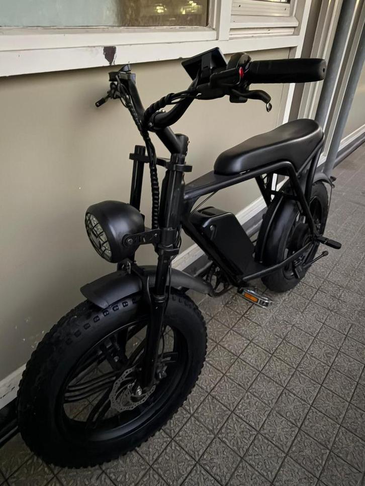 Fatbike oxi v8, Fietsen en Brommers, Brommers | Tomos, Zo goed als nieuw, Overige modellen, Ophalen of Verzenden