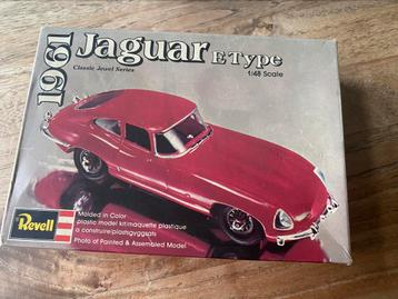 Revell 1961 Jaguar E type H-1267 (lezen) beschikbaar voor biedingen