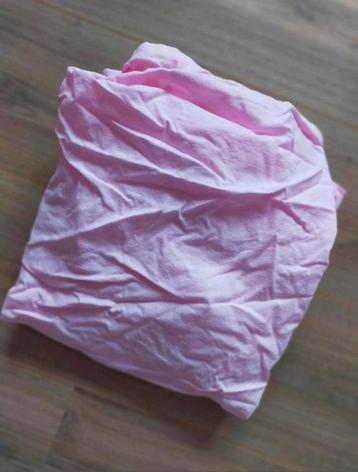 Zgan! Roze hoeslaken Wibra voor matras ledikant (60x120)
 beschikbaar voor biedingen