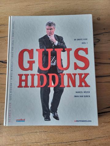 Guus Hiddink  beschikbaar voor biedingen