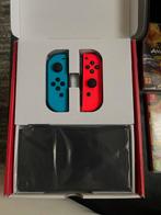 Nintendo Switch OLED model met games, Spelcomputers en Games, Games | Nintendo Switch, Avontuur en Actie, Online, Ophalen of Verzenden