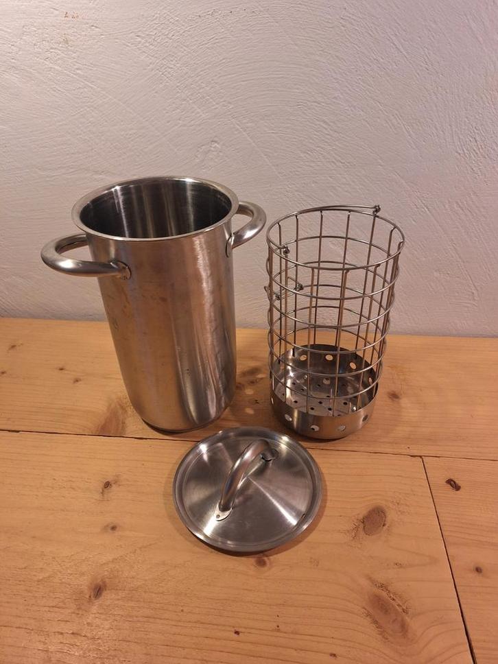 IKEA 365+ Aspergepan - Perfect voor Asperges!, Huis en Inrichting, Keuken | Keukenbenodigdheden, Gebruikt, Ophalen of Verzenden