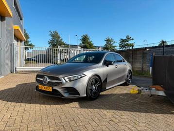 Mercedes-Benz A-Klasse A 180 d 2020 Grijs sedan (pano) beschikbaar voor biedingen