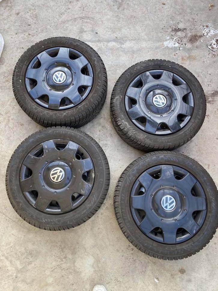 Volkswagen Winterset wieldop Dunlop 205/55 R16, Auto-onderdelen, Banden en Velgen, Banden en Velgen, Winterbanden, 16 inch, 205 mm