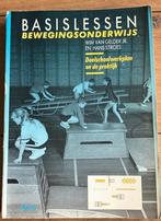 Basislessen bewegingsonderwijs deel1, Boeken, Studieboeken en Cursussen, Gelezen, Ophalen of Verzenden, HBO, W. Van Gelder jr. en H. Stroes