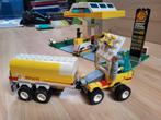 Lego system , stad jr, benzinestation shell tanker + pomp, Ophalen of Verzenden, Zo goed als nieuw, Complete set, Lego