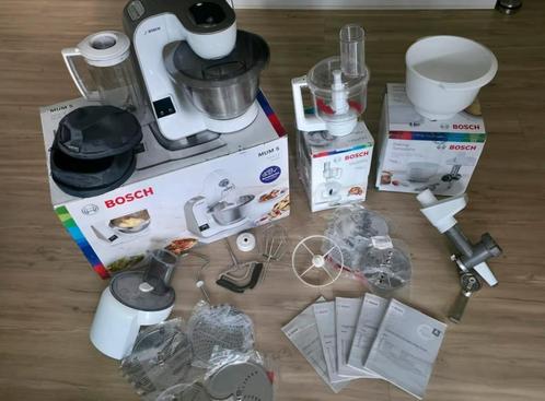 Bosch Mum 5 Weegschaal met veel accessoires, Witgoed en Apparatuur, Keukenmixers, Zo goed als nieuw, 1 tot 2 liter, 1 snelheid