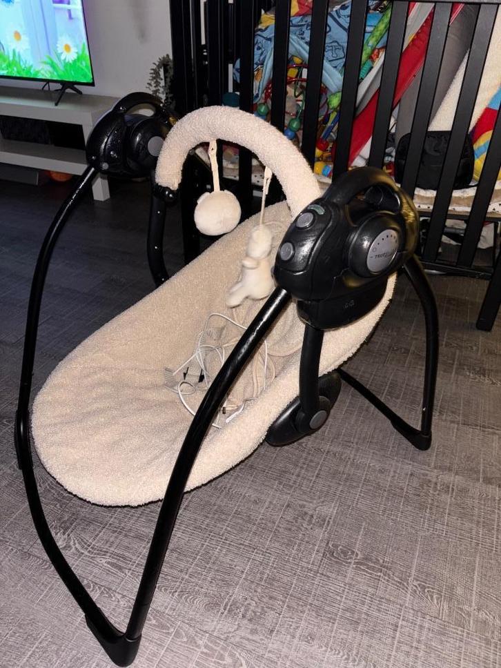 X Adventure baby swing, Kinderen en Baby's, Wipstoeltjes, Zo goed als nieuw, Schommelstoel, Prenatal, Met gordel(s) of riempje(s)