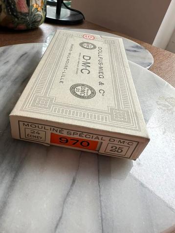 DMC Dollfus garen beschikbaar voor biedingen