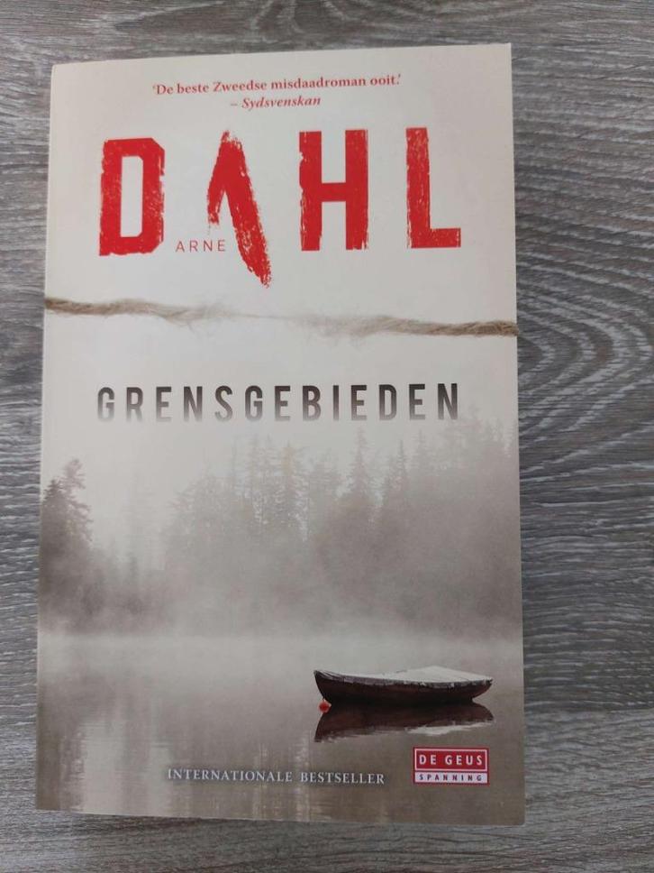 Arne Dahl - Grensgebieden - Berger & Blom 1, Boeken, Thrillers, Zo goed als nieuw, Ophalen of Verzenden