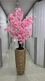 Schelpenvazen met bloesem boom, Huis en Inrichting, Woonaccessoires | Vazen, Ophalen of Verzenden, Wit, Aardewerk of Porselein