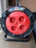 Kabelhaspel met 15mtr. Kabel en 4 stopcontacten, Ophalen, Zo goed als nieuw, Kabel of Snoer